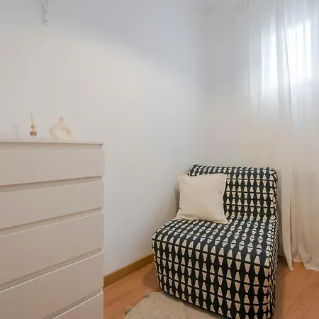 Warm Apartment In Salamanca-2